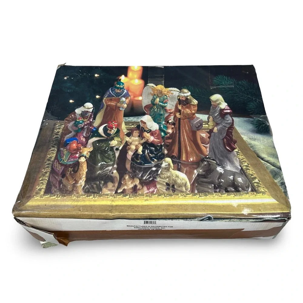 Kirkland's 13 Piece Porcelain Nativity Set Glazed Christmas Figurines‎ DP 053027